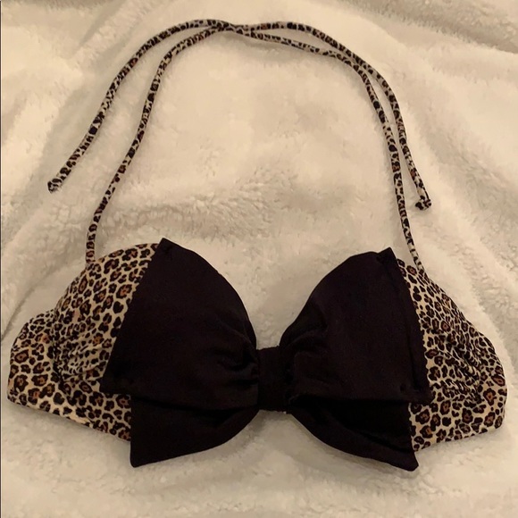 Victoria's Secret Other - Victoria’s Secret swim top